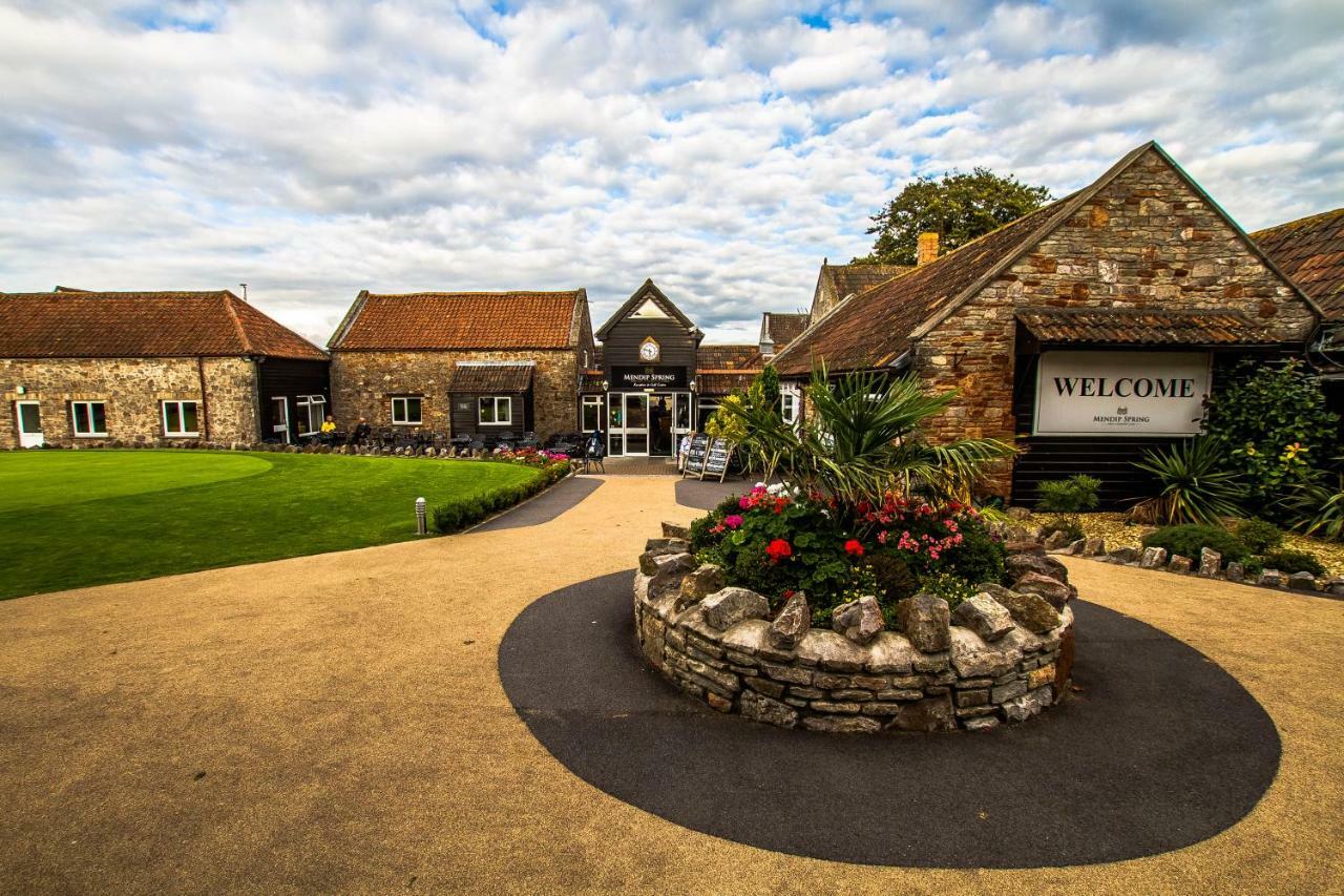 Mendip Spring Golf And Country Club Guest House Churchill  ภายนอก รูปภาพ